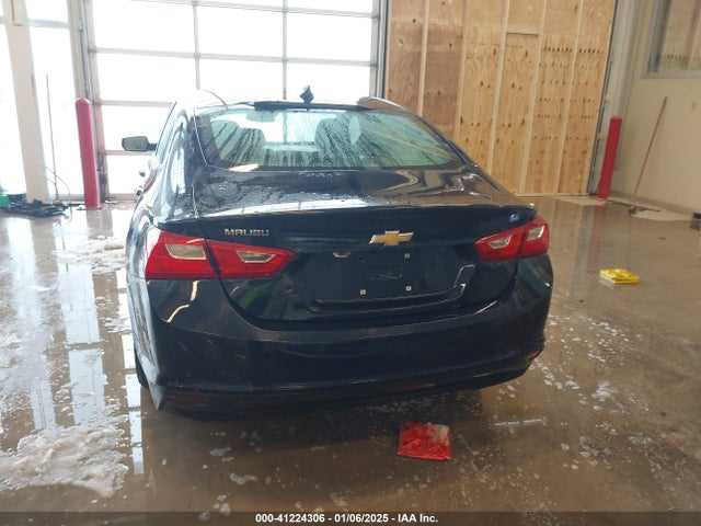 1G1ZJ5SU1HF228625 Chevrolet MALIBU HYBRID