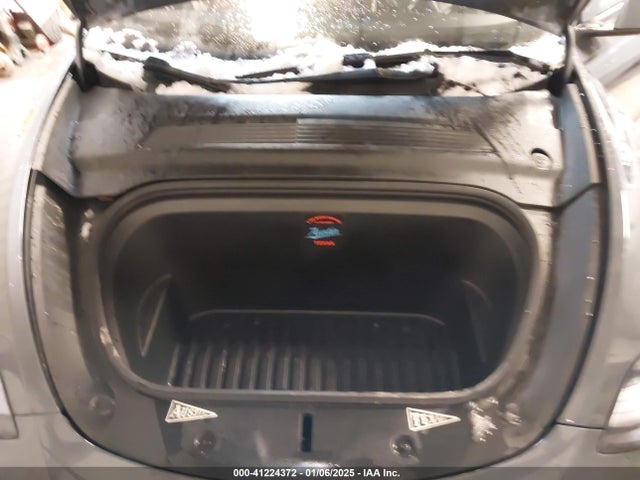 2021 TESLA MODEL Y 5YJYGDEE9MF109820 Photo 9