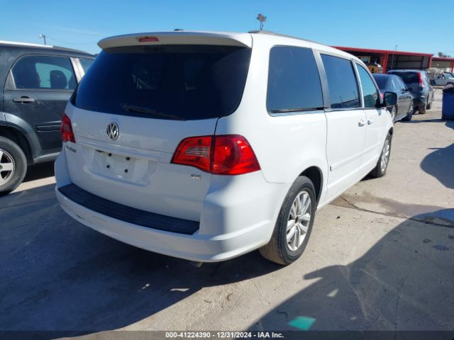2C4RVABG8ER135247 Volkswagen ROUTAN SE