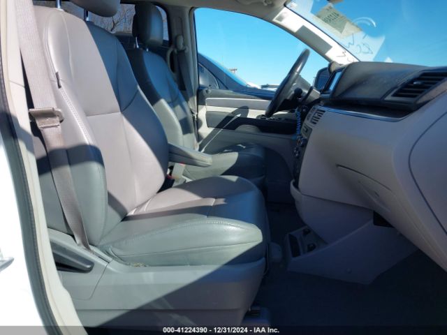 2C4RVABG8ER135247 Volkswagen ROUTAN SE