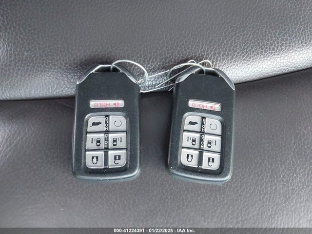 5FNRL6H78KB119261 Honda Odyssey Ex-l