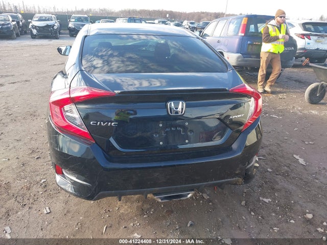 Honda Civic Sport 2019 19XFC2F86KE001268 Image 16