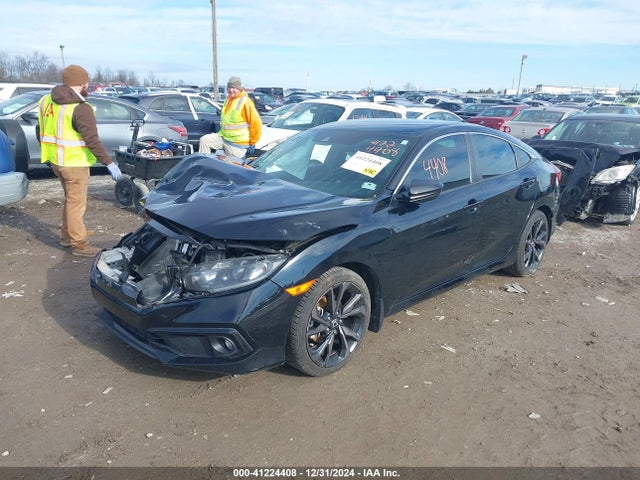 Honda Civic Sport 2019 19XFC2F86KE001268 Image 2