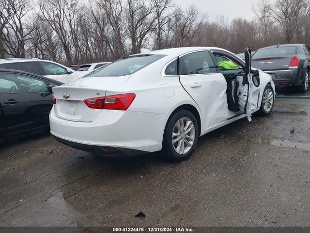 1G1ZE5ST9HF230215 Chevrolet MALIBU 1LT