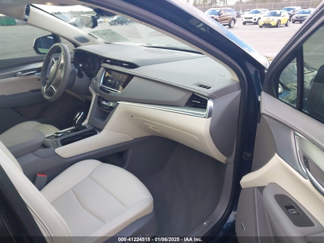 2024 CADILLAC XT5 1GYKNCR45RZ733939 Photo 4