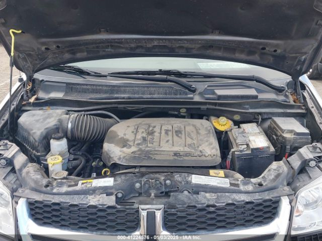 2C4RDGBG5KR572009 Dodge Grand Caravan Se