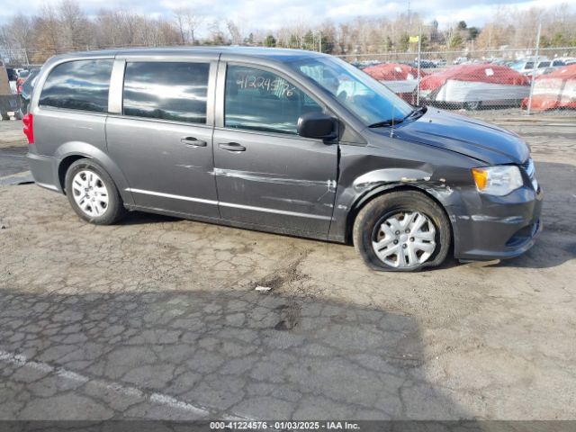 2C4RDGBG5KR572009 Dodge Grand Caravan Se