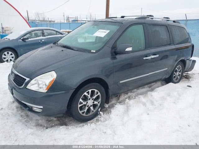 KNDMH4C70E6579070 KIA Sedona