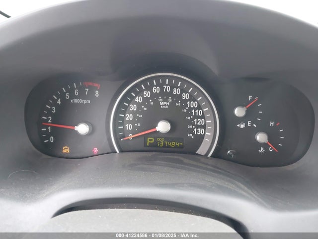 KNDMH4C70E6579070 KIA Sedona