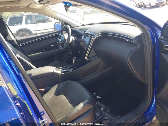 5NMJCCAEXNH053660 Hyundai TUCSON SEL