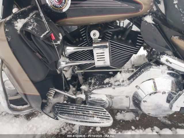 2004 HARLEY-DAVIDSON FLHTCUI 1HD1FCW104Y632703 Photo 8