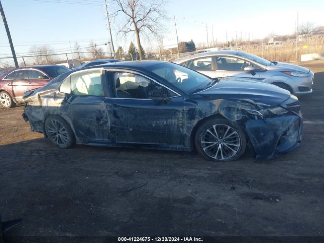 4T1B11HK6JU586064 Toyota CAMRY SE