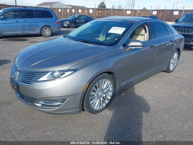 Lincoln MKZ 2015 3LN6L2JK3FR621766 Image 2