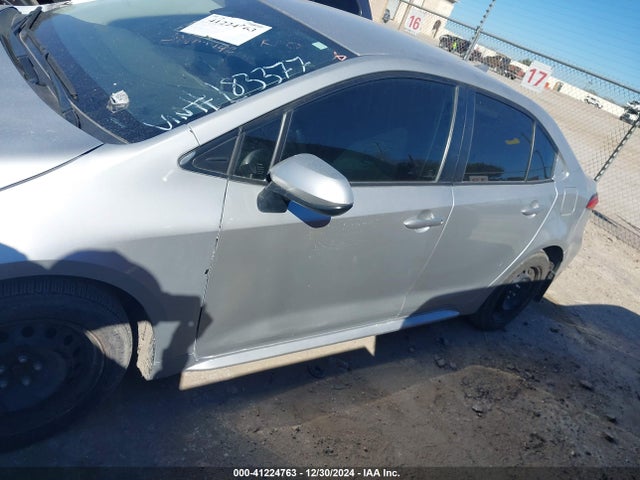 Toyota COROLLA LE 2021 JTDEPMAE1MJ183377 Image 14