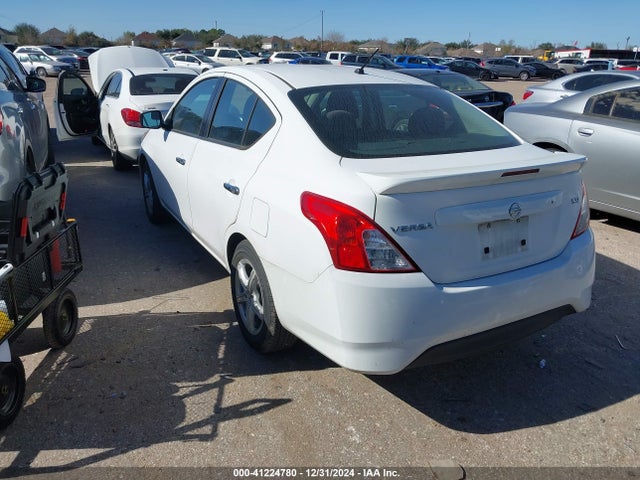 Nissan Versa 1.6 Sv 2018 3N1CN7AP2JK408452 Image 3