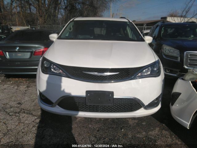 2C4RC1BG9HR809688 Chrysler Pacifica Touring-l