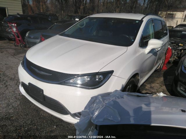 2C4RC1BG9HR809688 Chrysler Pacifica Touring-l