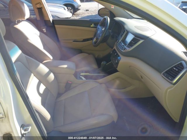 KM8J3CA2XGU119122 Hyundai Tucson Limited