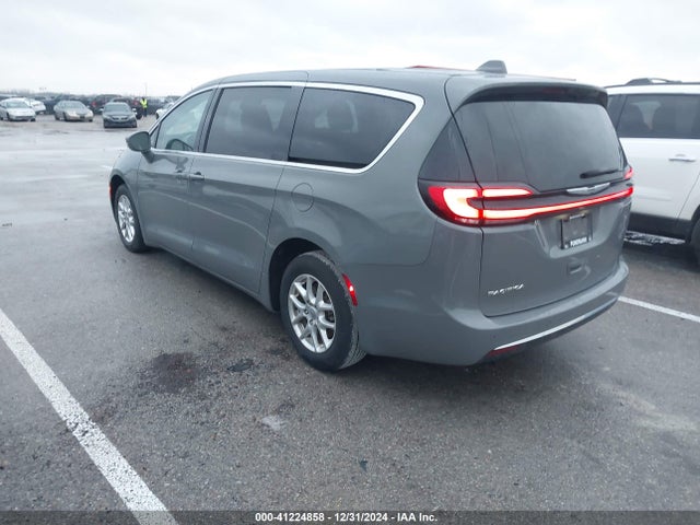 2C4RC1BG0NR133417 Chrysler Pacifica Touring L