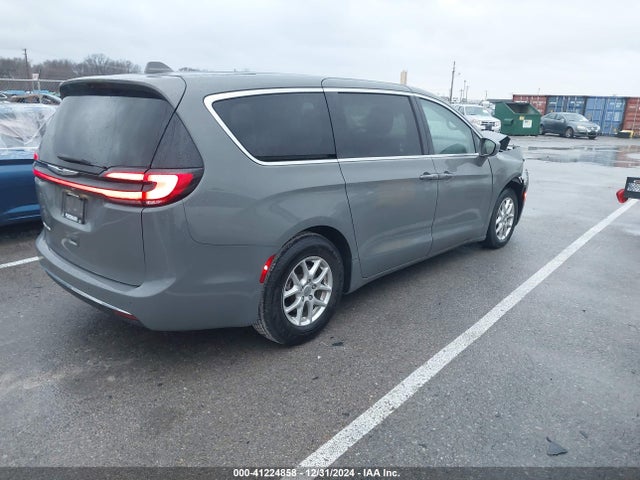 2C4RC1BG0NR133417 Chrysler Pacifica Touring L