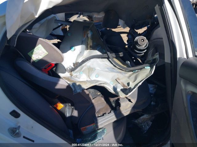 5NPDH4AE9EH501006 Hyundai ELANTRA SE