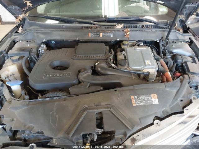 3LN6L2LU7GR602024 Lincoln MKZ HYBRID