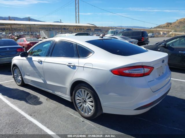 3FA6P0LU8ER379430 Ford Fusion Hybrid Se
