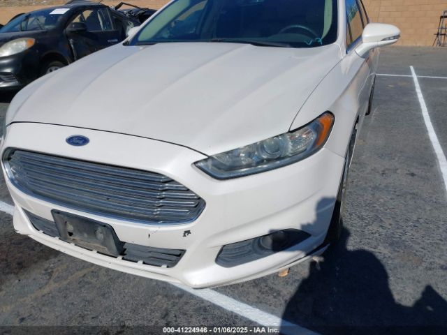 3FA6P0LU8ER379430 Ford Fusion Hybrid Se