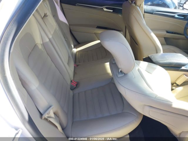 3FA6P0LU8ER379430 Ford Fusion Hybrid Se