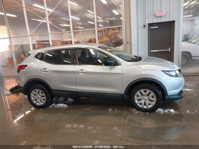 JN1BJ1CR3KW345435 Nissan Rogue Sport S