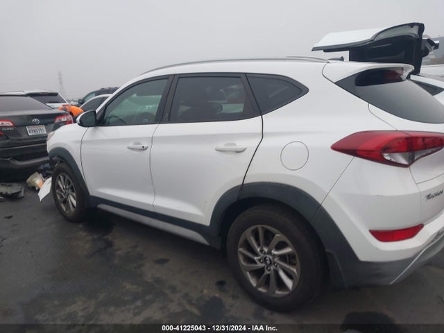 Hyundai TUCSON SE 2017 KM8J33A44HU580836 Image 15