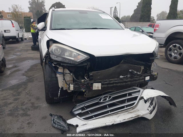 Hyundai TUCSON SE 2017 KM8J33A44HU580836 Image 6