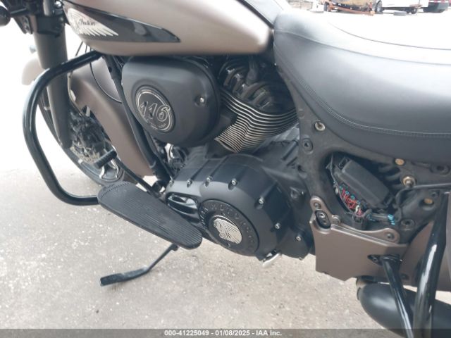 2019 INDIAN MOTORCYCLE CO. CHIEFTAIN 56KTCDAA0K3372548 Photo 8