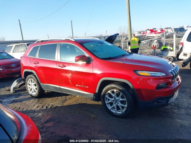 1C4PJLCB5GW312476 Jeep Cherokee Latitude