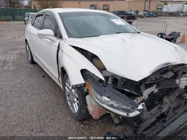 3FA6P0HDXER113190 Ford FUSION SE
