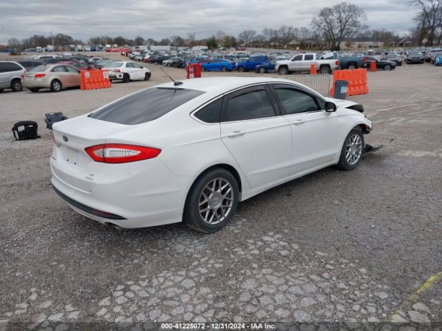 3FA6P0HDXER113190 Ford FUSION SE