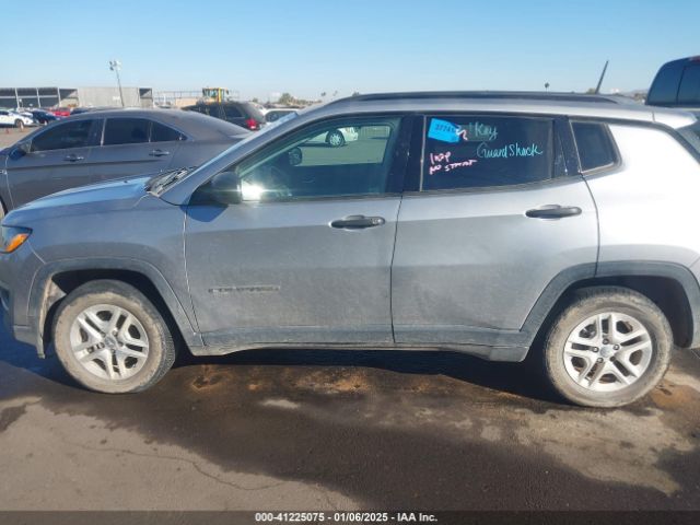3C4NJCAB2JT124084 Jeep Compass Sport Fwd