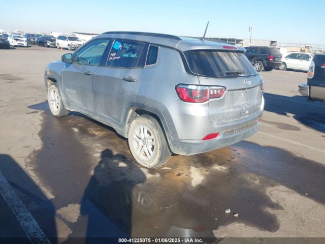 3C4NJCAB2JT124084 Jeep Compass Sport Fwd