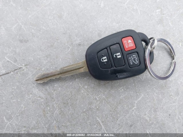 Toyota Rav4 Xle 2016 2T3RFREV4GW464817 Image 11