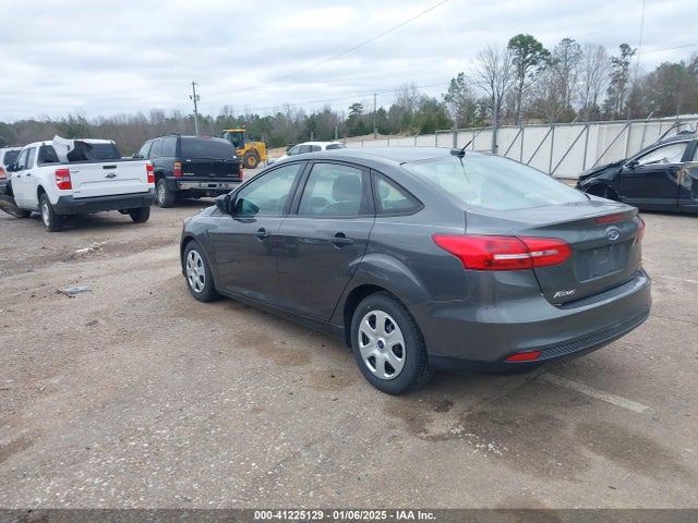 1FADP3E20HL317351 Ford FOCUS S