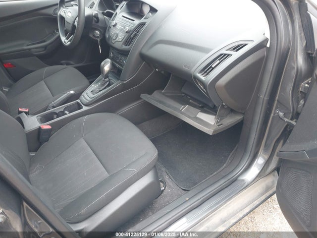 1FADP3E20HL317351 Ford FOCUS S