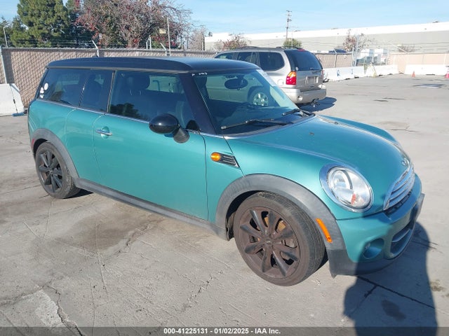 2012 MINI COOPER CLUBMAN WMWZF3C53CT189550 Photo 0