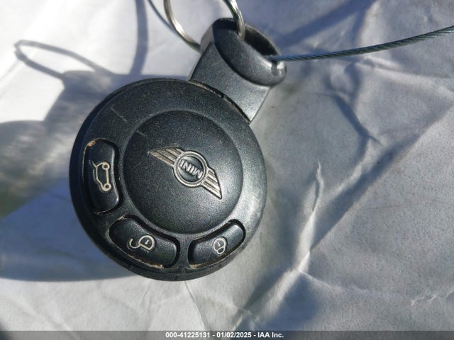 2012 MINI COOPER CLUBMAN WMWZF3C53CT189550 Photo 10