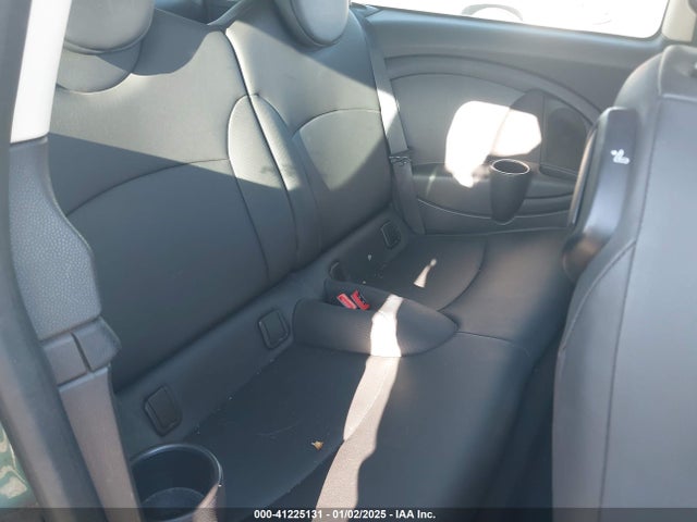 2012 MINI COOPER CLUBMAN WMWZF3C53CT189550 Photo 7