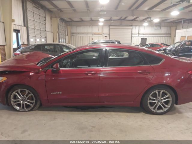 3FA6P0LU3HR232436 Ford Fusion Hybrid Se