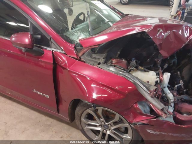 3FA6P0LU3HR232436 Ford Fusion Hybrid Se