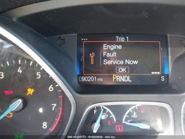 1FADP3K21GL290972 Ford FOCUS SE