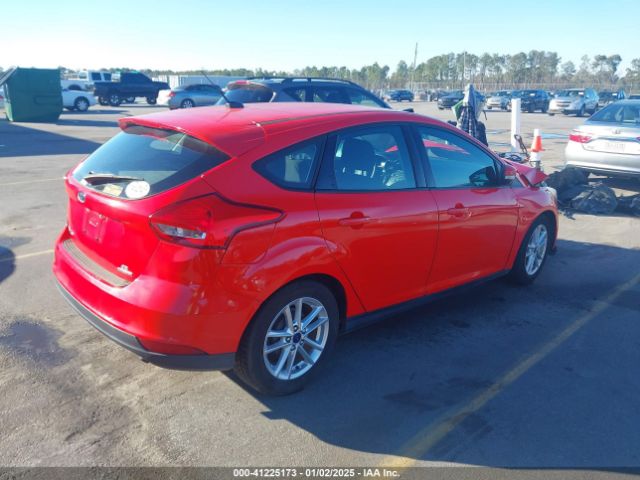 1FADP3K21GL290972 Ford FOCUS SE