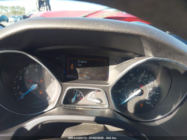1FADP3K21GL290972 Ford FOCUS SE