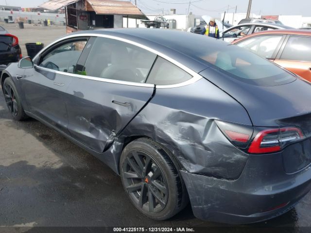 5YJ3E1EB5JF170212 Tesla Model 3 Long Range/performance